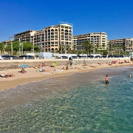 Joli 2 Pieces Aux Pieds Des Plages Cannes Exterior photo
